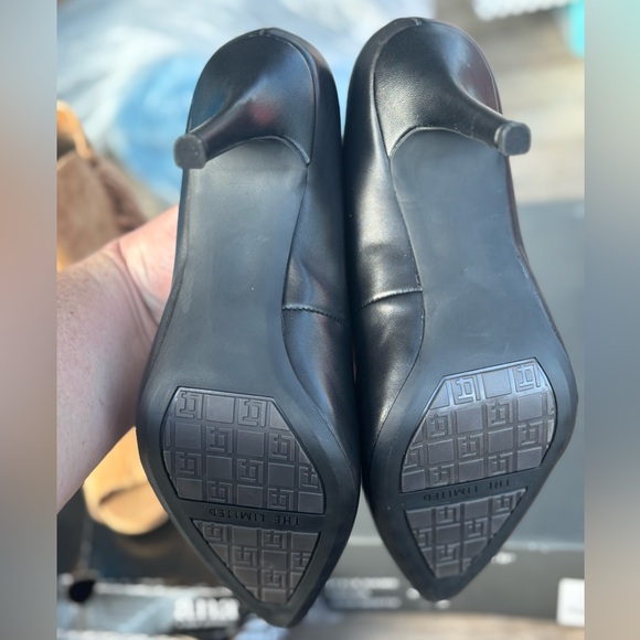 THE LIMITED size 9M black heels - Picture 4 of 5